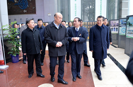 【陜鼓集團(tuán)】陜西省委副書記、省長、省政府黨組書記劉國中一行蒞臨陜鼓視察指導(dǎo)工作